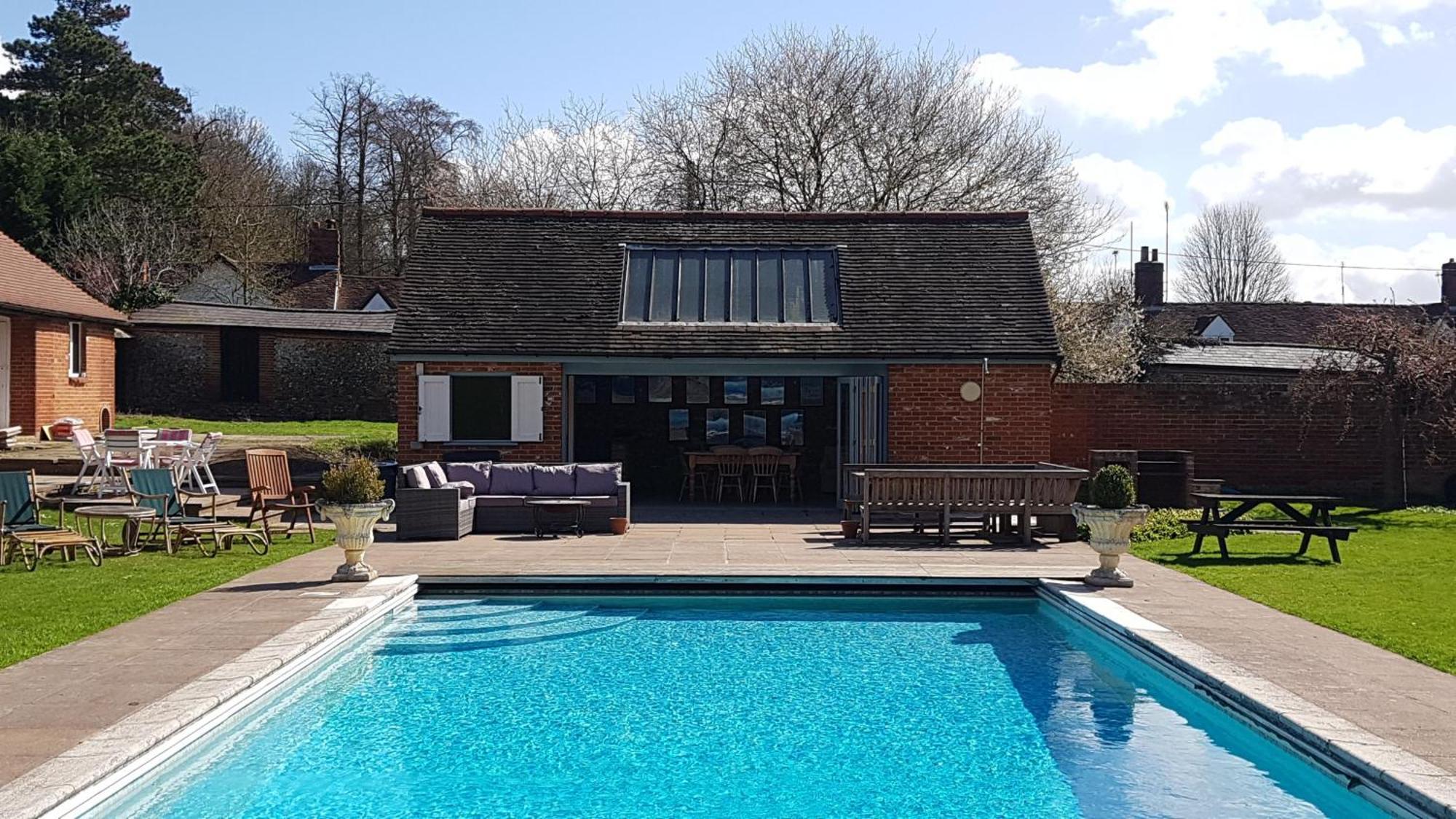 Abbey House By Group Retreats Villa Saffron Walden Kültér fotó